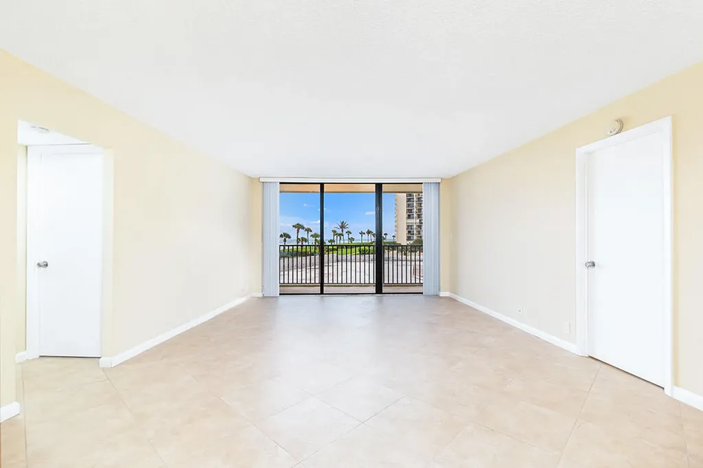 400 Ocean Trail Way Jupiter FL 33477