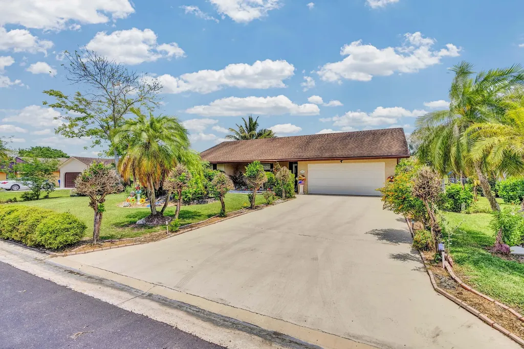 164 Meadowlark Drive Royal Palm Beach FL 33411