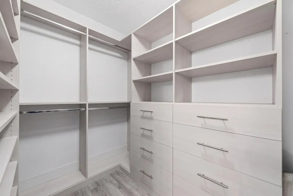 1709 Whitehall Drive Davie FL 33324