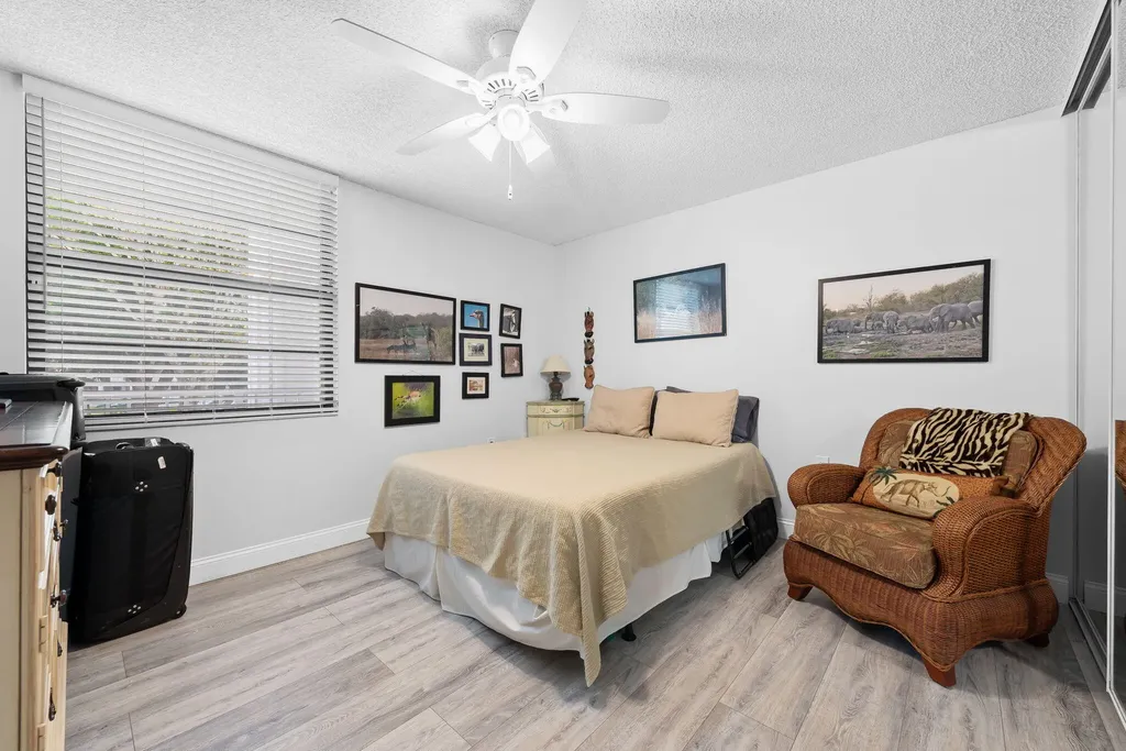 1709 Whitehall Drive Davie FL 33324