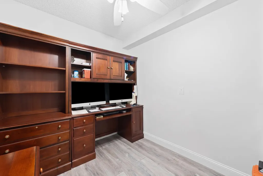 1709 Whitehall Drive Davie FL 33324