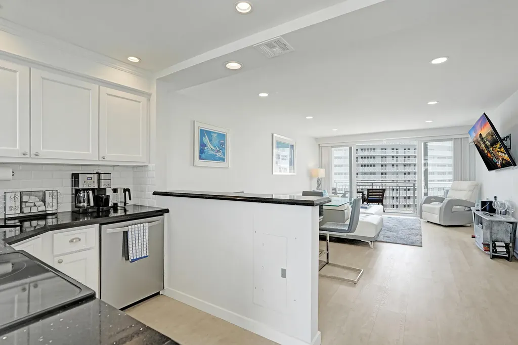 1920 S Ocean Drive Fort Lauderdale FL 33316