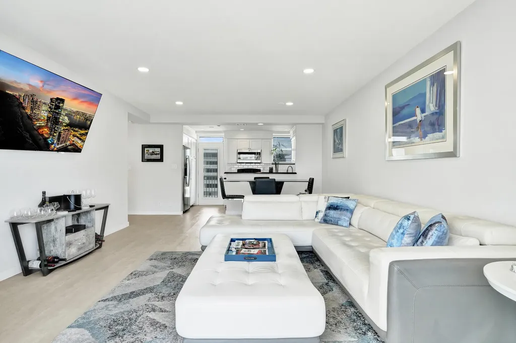 1920 S Ocean Drive Fort Lauderdale FL 33316