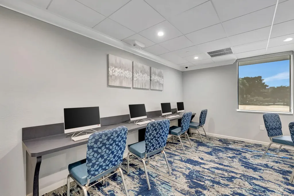 6866 Huntington Lane Delray Beach FL 33446