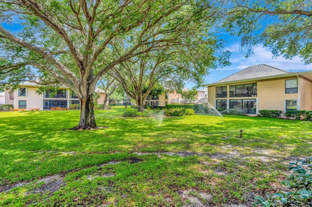13 SE Turtle Creek Drive Jupiter FL 33469
