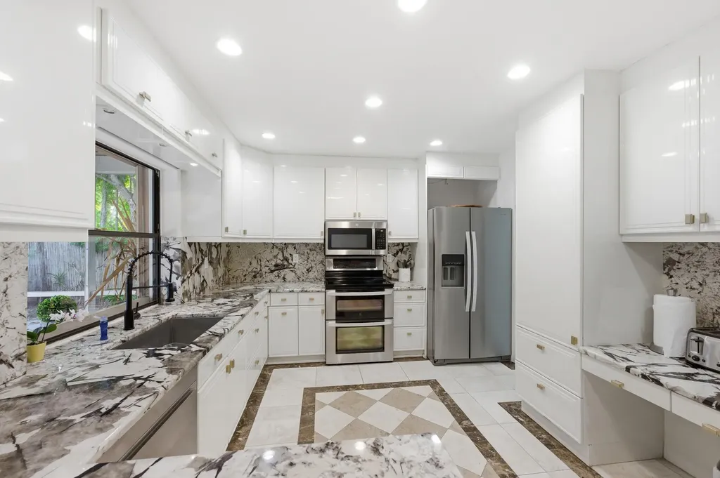 10740 NW 19th Street Coral Springs FL 33071