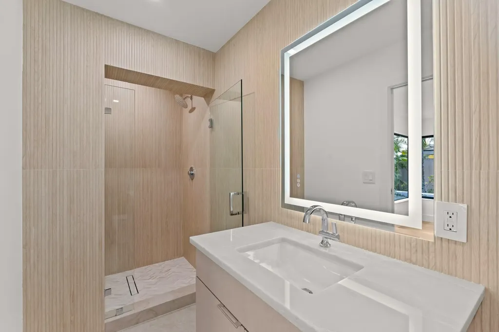 10803 Ashmont Drive Boca Raton FL 33498