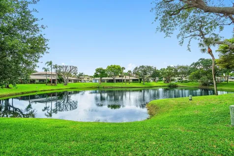 24 Stratford Drive E Boynton Beach FL 33436
