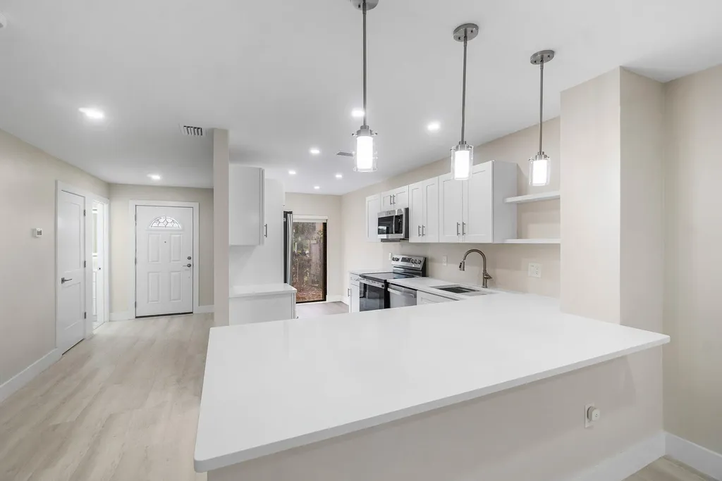 16 Stratford Drive E Boynton Beach FL 33436