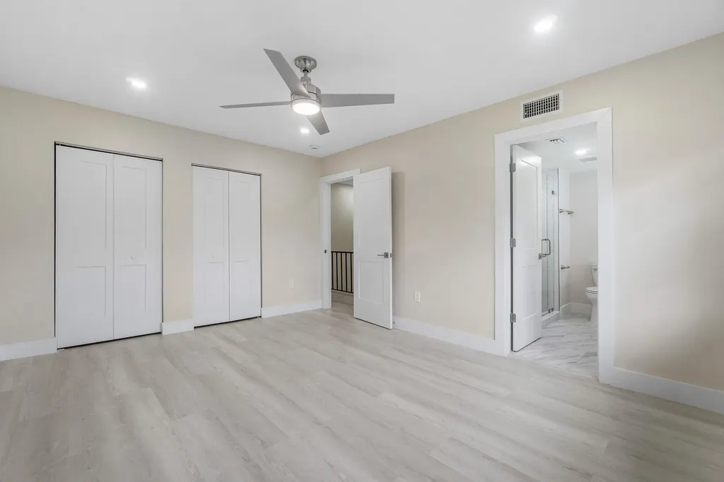 16 Stratford Drive E Boynton Beach FL 33436