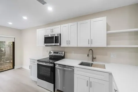 16 Stratford Drive E Boynton Beach FL 33436