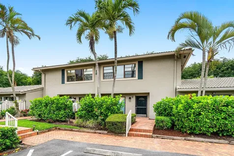 16 Stratford Drive E Boynton Beach FL 33436