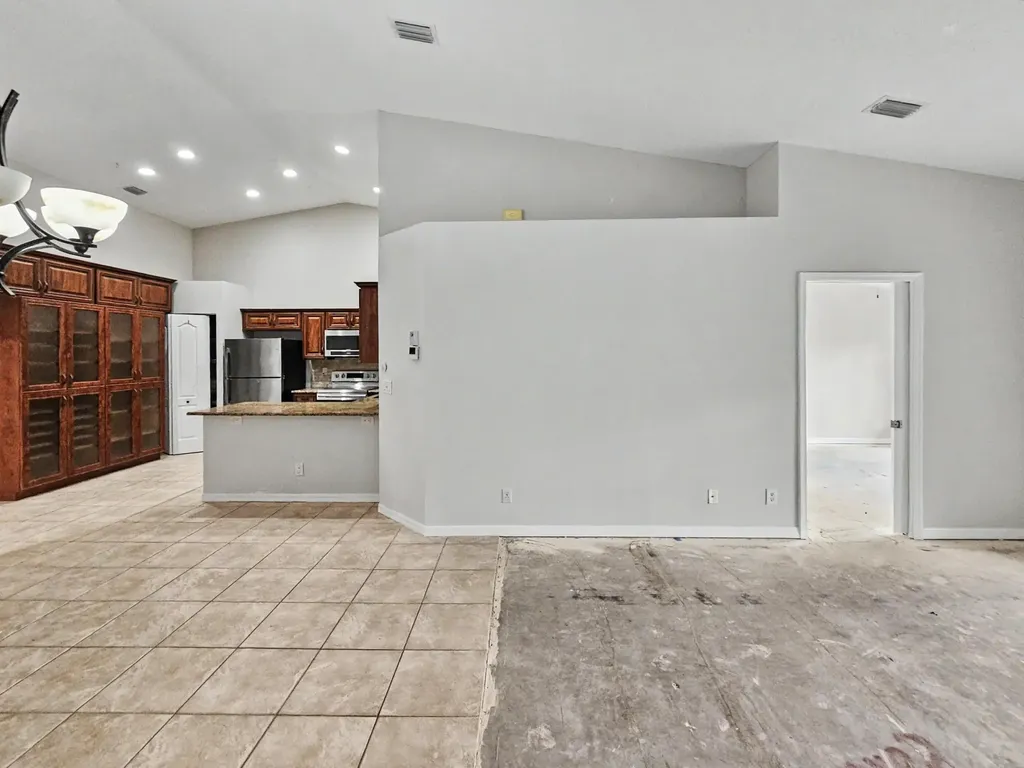 8543 Logia Circle Boynton Beach FL 33472