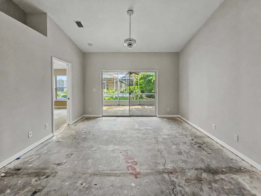 8543 Logia Circle Boynton Beach FL 33472