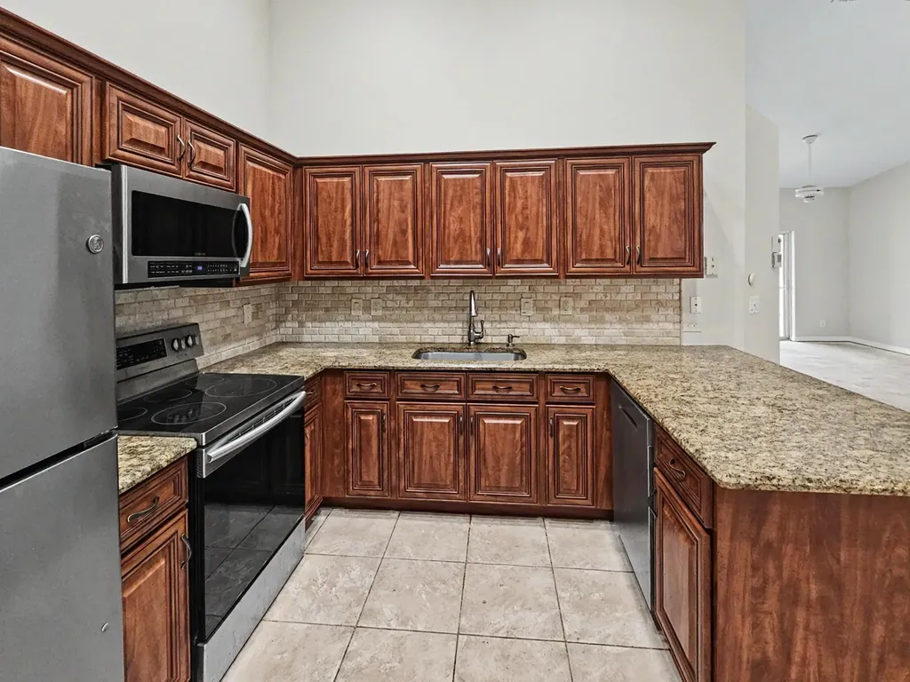 8543 Logia Circle Boynton Beach FL 33472
