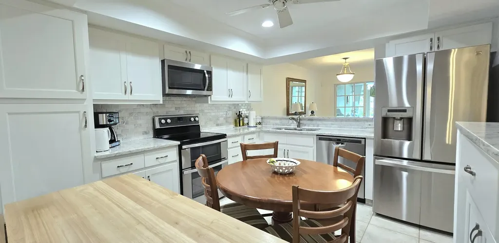 6062 Glendale Drive Boca Raton FL 33433