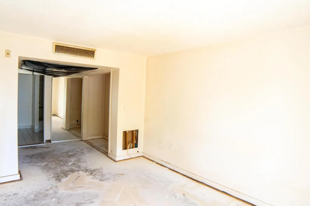 1650 NE 115th Street Miami FL 33181