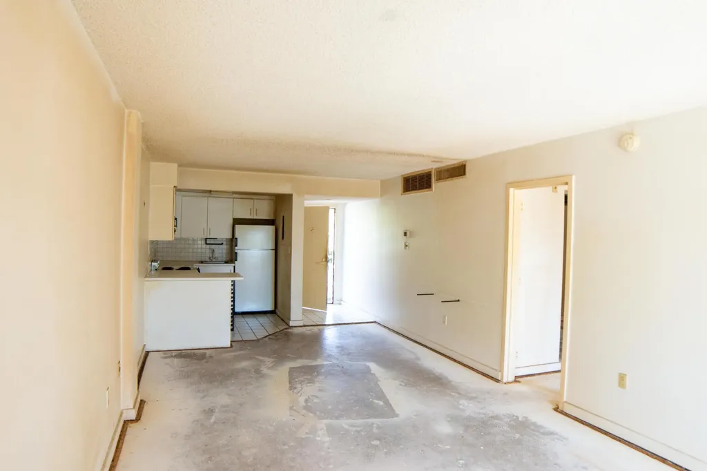1650 NE 115th Street Miami FL 33181