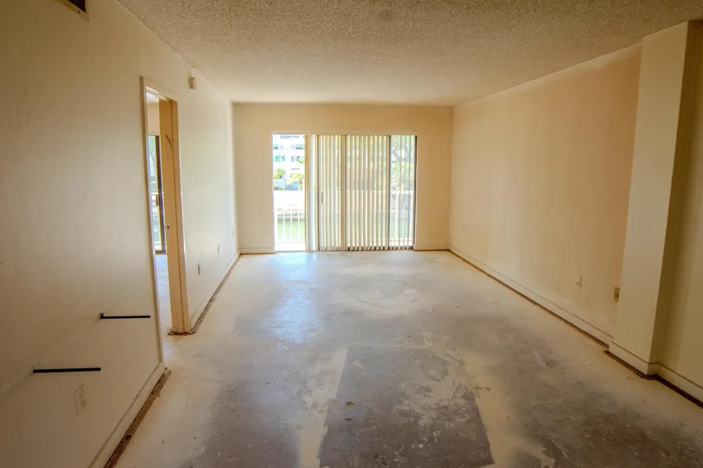 1650 NE 115th Street Miami FL 33181