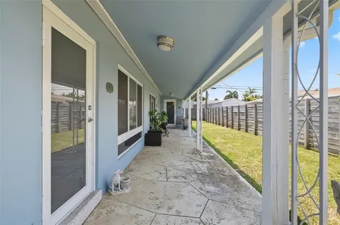 1712 NE 25th Street Wilton Manors FL 33305