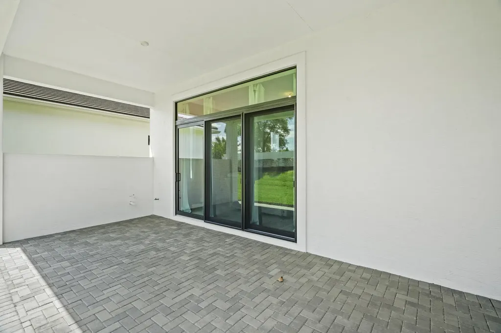 2752 SE Ashfield Drive Port St Lucie FL 34984