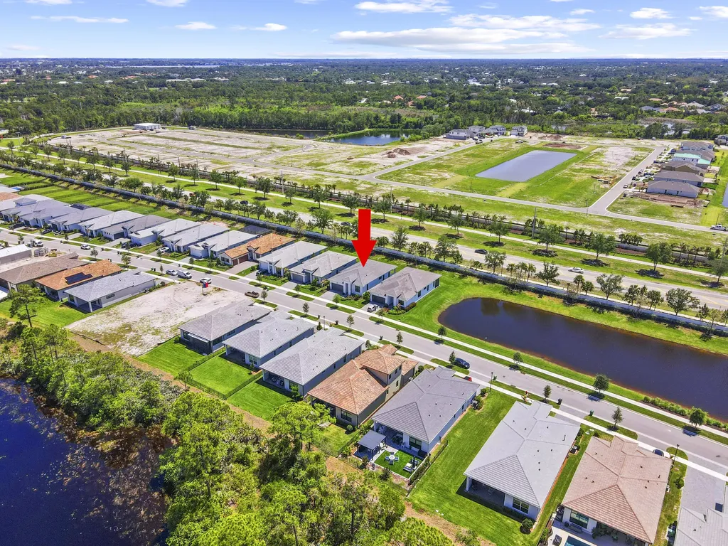 2752 SE Ashfield Drive Port St Lucie FL 34984