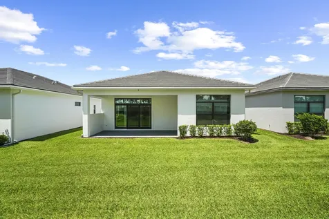2752 SE Ashfield Drive Port St Lucie FL 34984