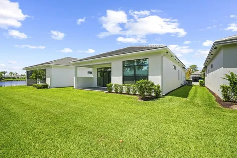 2752 SE Ashfield Drive Port St Lucie FL 34984