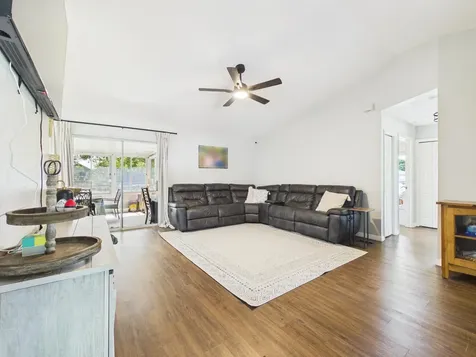 793 SW 85th Avenue Okeechobee FL 34974