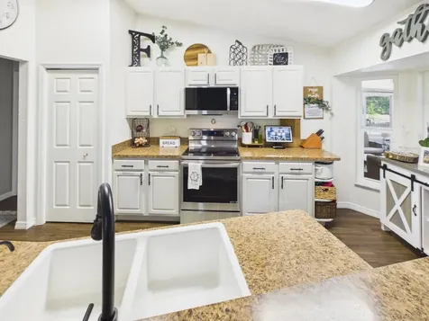 793 SW 85th Avenue Okeechobee FL 34974