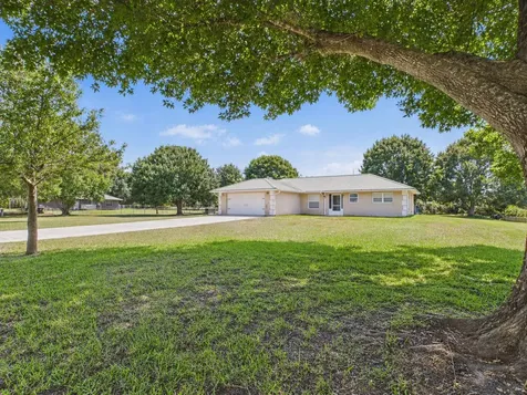793 SW 85th Avenue Okeechobee FL 34974