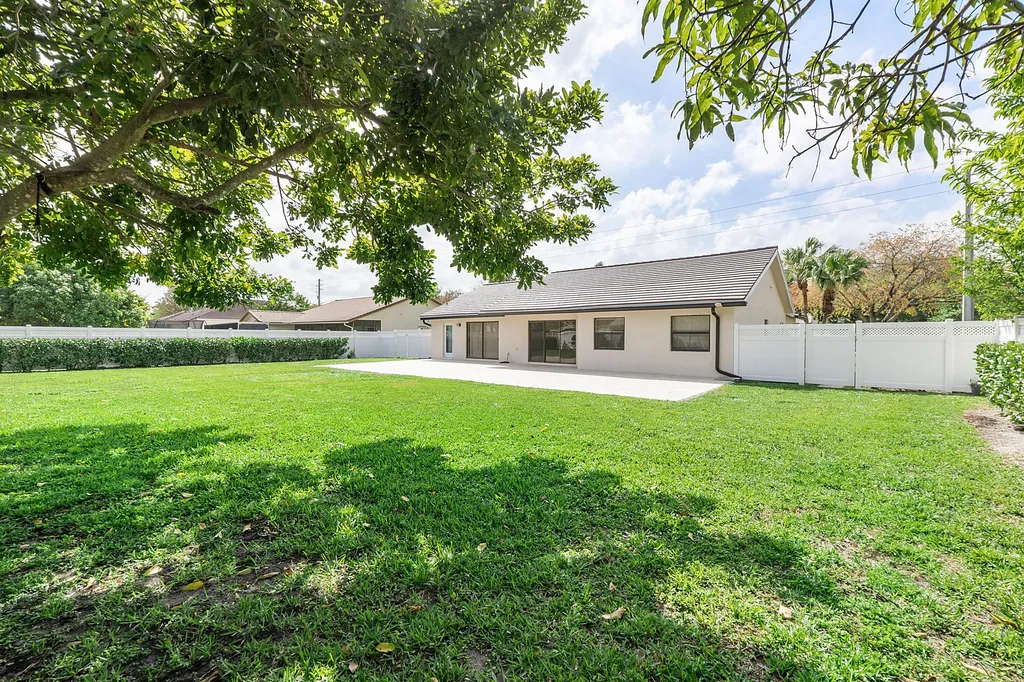11461 NW 39th Street Coral Springs FL 33065