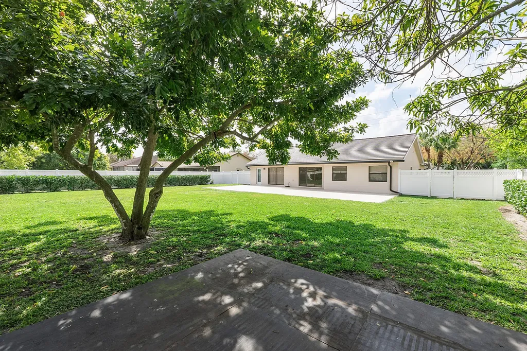 11461 NW 39th Street Coral Springs FL 33065