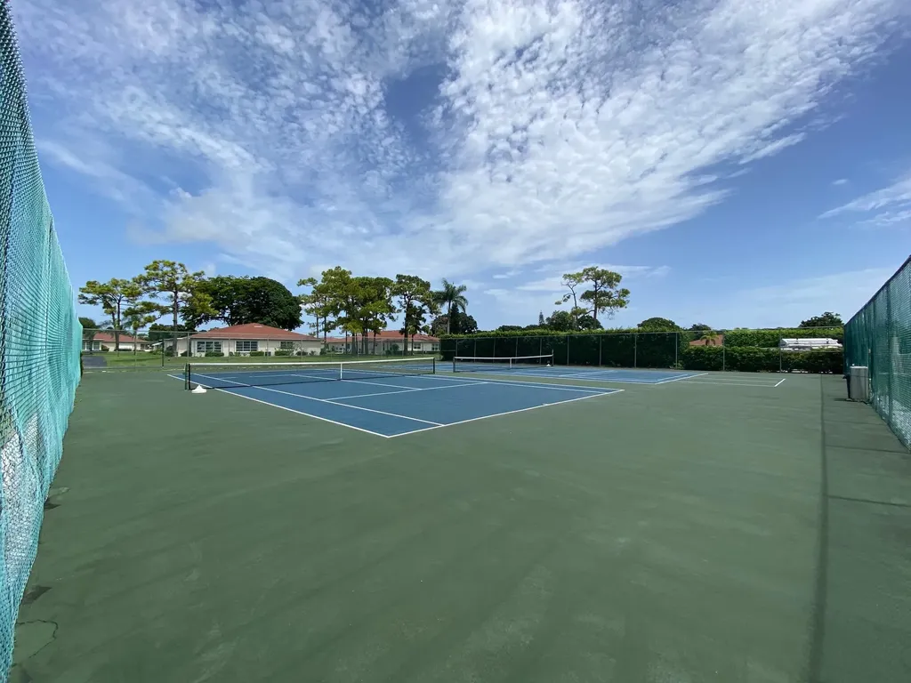 5250 NW 3rd Court Delray Beach FL 33445