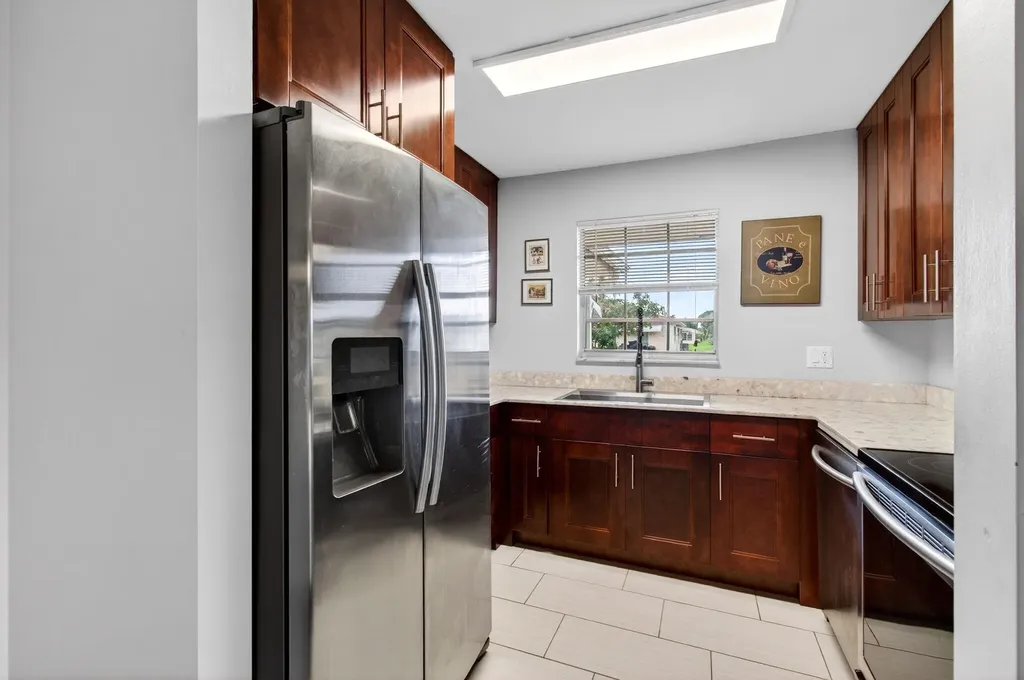 5250 NW 3rd Court Delray Beach FL 33445