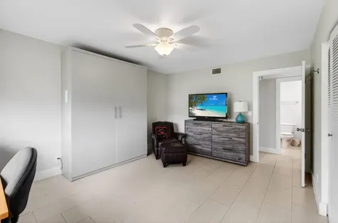 5250 NW 3rd Court Delray Beach FL 33445