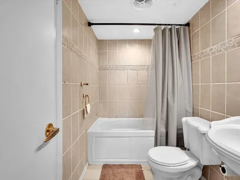 401 Golden Isle Drive Hallandale Beach FL 33009