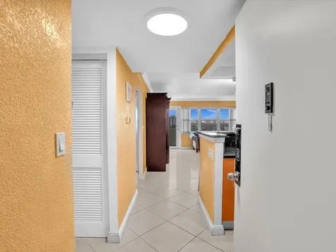 401 Golden Isle Drive Hallandale Beach FL 33009