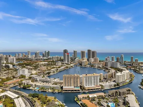 401 Golden Isle Drive Hallandale Beach FL 33009