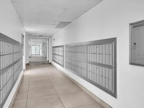 401 Golden Isle Drive Hallandale Beach FL 33009