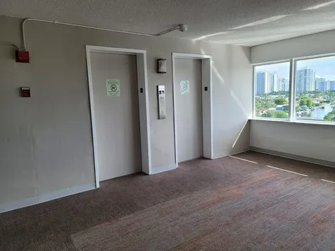 401 Golden Isle Drive Hallandale Beach FL 33009