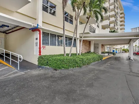 401 Golden Isle Drive Hallandale Beach FL 33009
