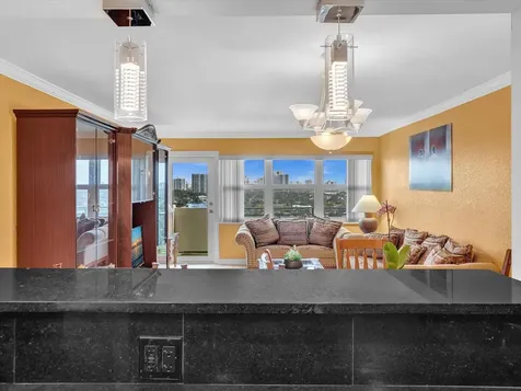 401 Golden Isle Drive Hallandale Beach FL 33009