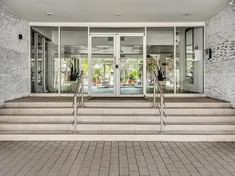 401 Golden Isle Drive Hallandale Beach FL 33009