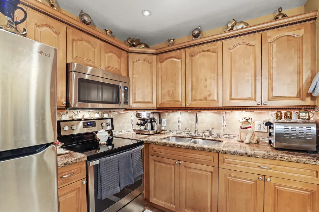 3100 Springdale Boulevard Palm Springs FL 33461