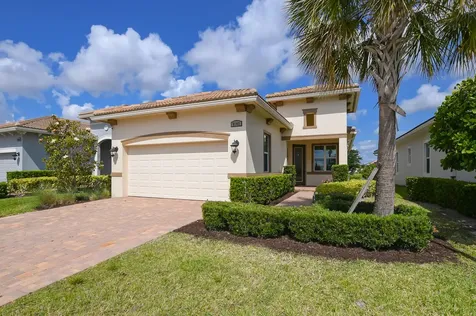 8942 SW Pepoli Way Port St Lucie FL 34987