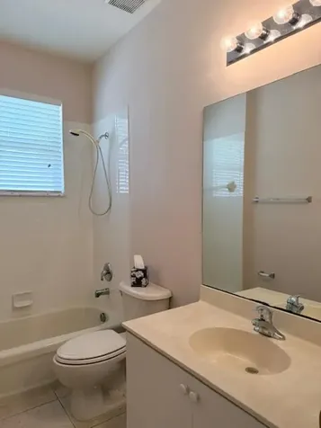 658 NW Stanford Lane Port St Lucie FL 34983