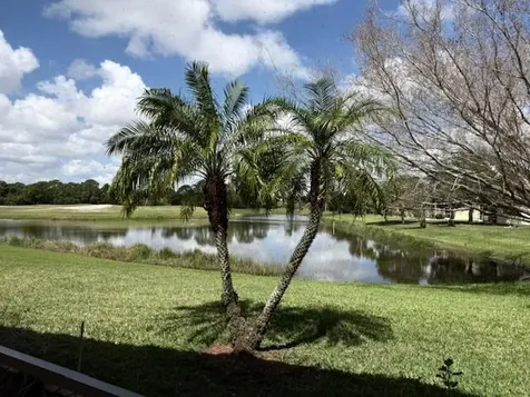 658 NW Stanford Lane Port St Lucie FL 34983