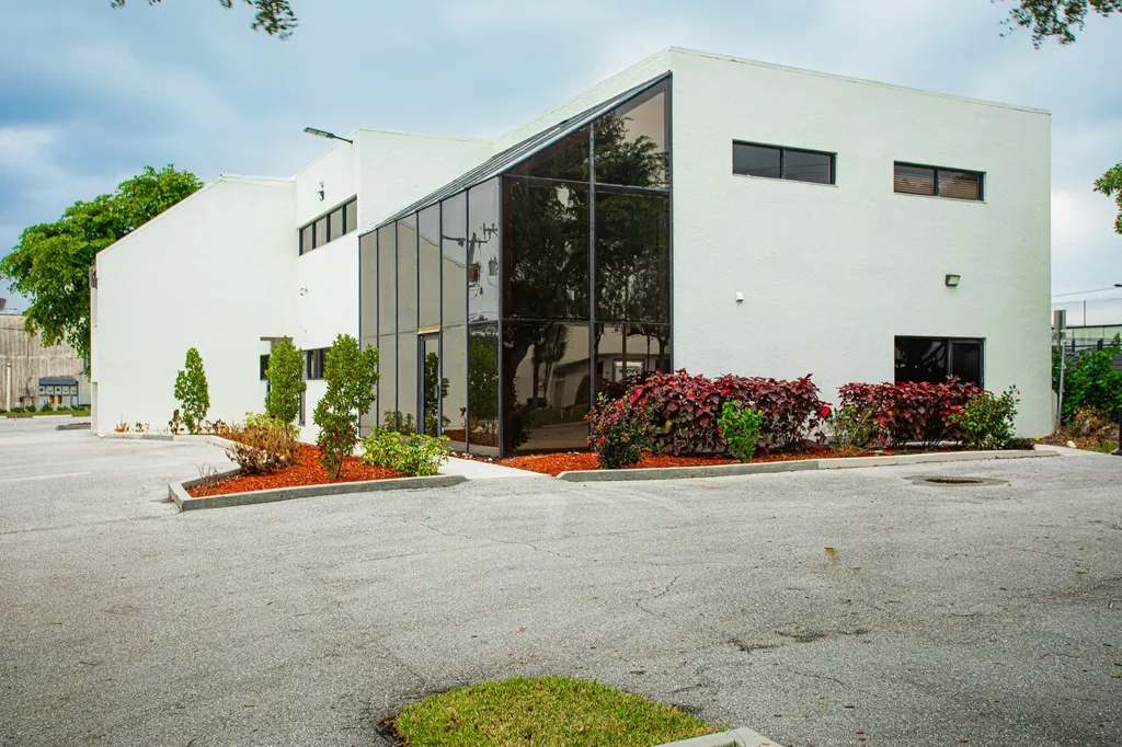 1700 Okeechobee Road West Palm Beach FL 33409