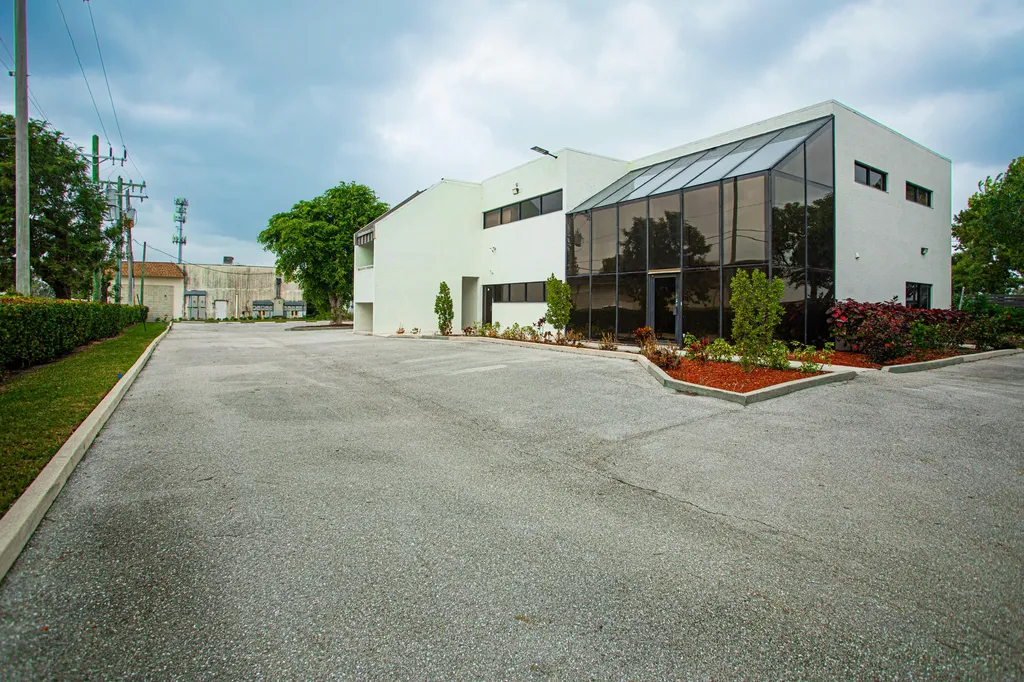 1700 Okeechobee Road West Palm Beach FL 33409
